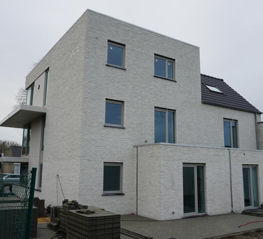 Bouwen van een meergezinswoning te De Panne