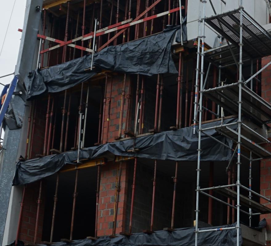 17164 Bouwen van appartementen in De Panne